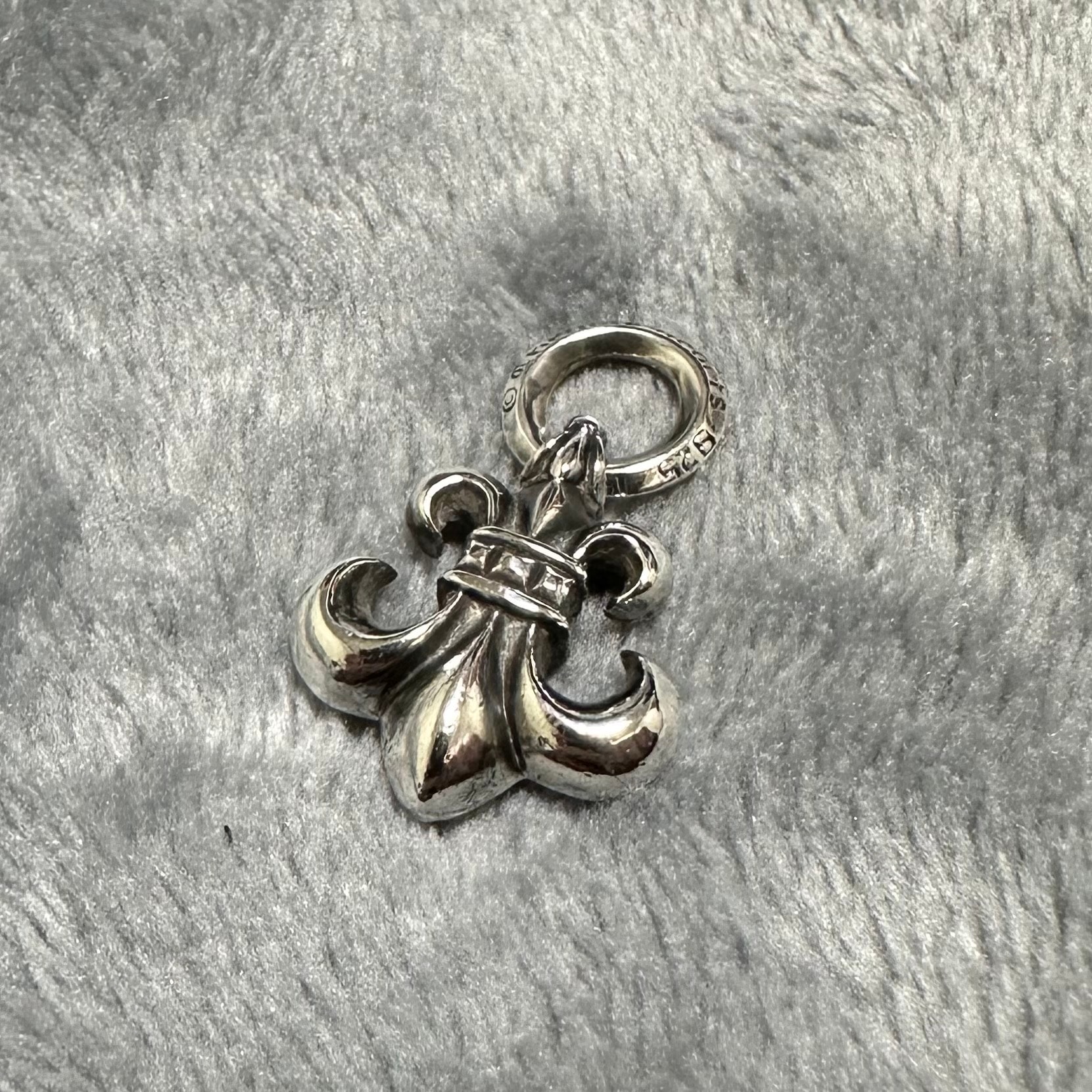 Chrome Hearts BS Fleur Charm "Silver"