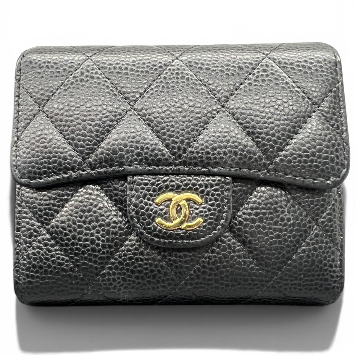 CHANEL 極美品 シャネル マトラッセ クラシック スモール フラップ ウォレット 三つ折り財布 AP0231 キャビアスキン 新型シリアルシール ブラック レザー ゴールド金具 コンパクトウォレット ミニ財布 Aランク 中古 鑑定済 シャネル財布