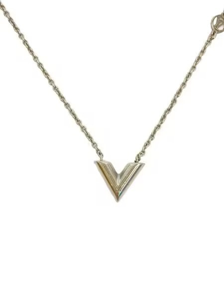 Louis Vuitton Essential V Supple Necklace "Silver"