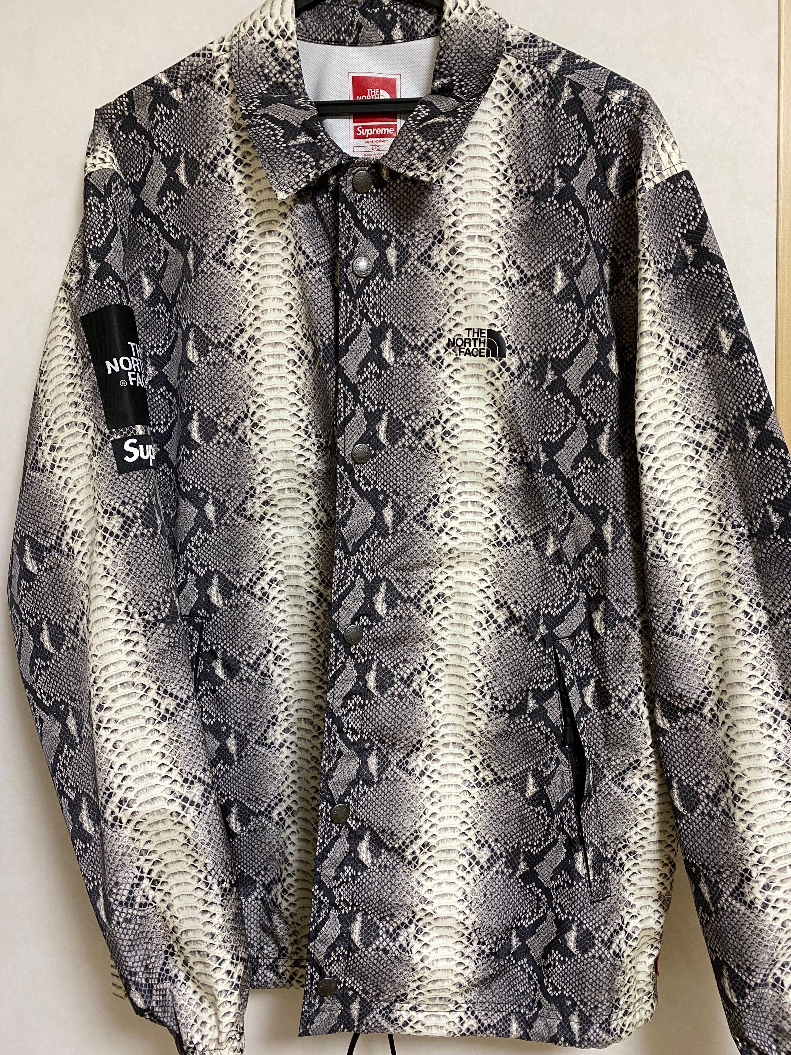 Supreme x The North Face Taped Seam Coaches Jacket "Black"