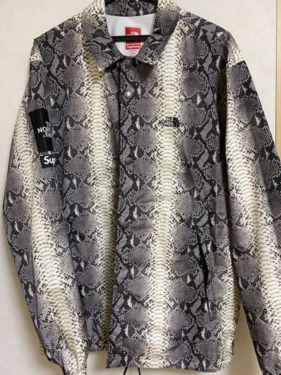 Supreme x The North Face Taped Seam Coaches Jacket "Black"