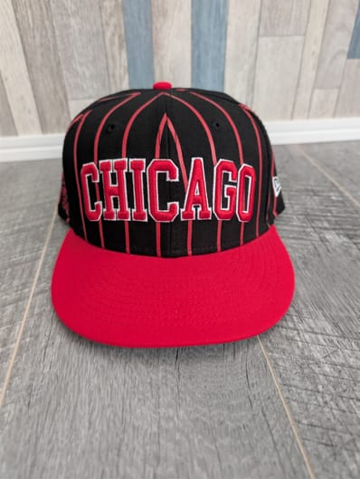 NEW ERA/ニューエラ/BULLS/ブルズ/NBA/バスケ/スナップバック/キャップ/帽子/ストライプ/ストリート/JORDAN/ジョーダン/RODMAN/ロッドマン/HIPHOP/ヒップホップ/YG/TYGA/タイガ/クリスブラウン