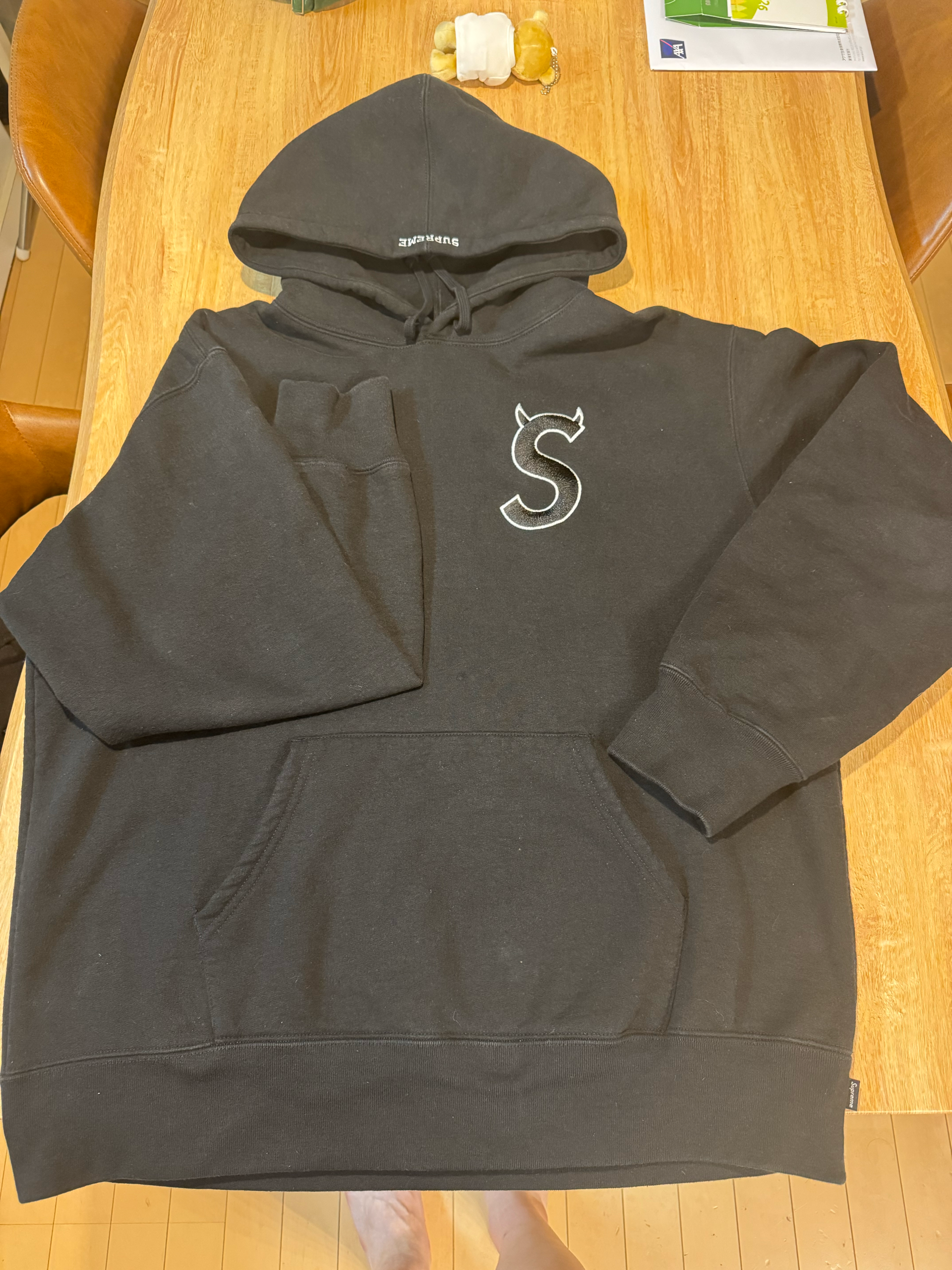 Supreme S Logo Hooded Sweatshirt "Black" (22FW)