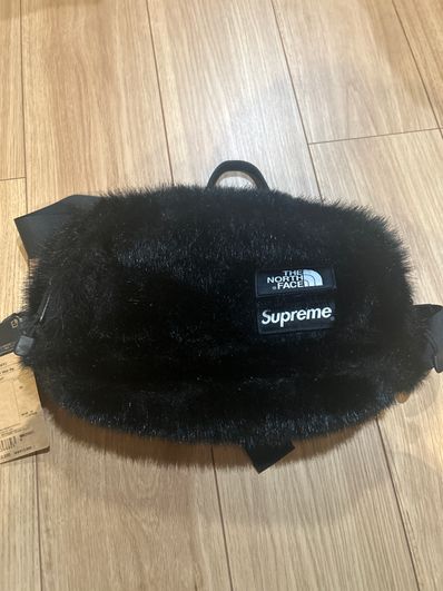 Supreme x The North Face Faux Fur Waist Bag "Black" NM82093I / NF0A5G87