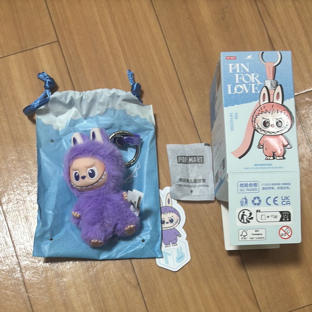 POP MART THE MONSTERS (LABUBU) Pin for Love Series-Vinyl Plush Pendant (N-Z) T