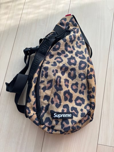 Supreme 20FW Sling Bag 4L Supreme 20FW Sling Bag 4L