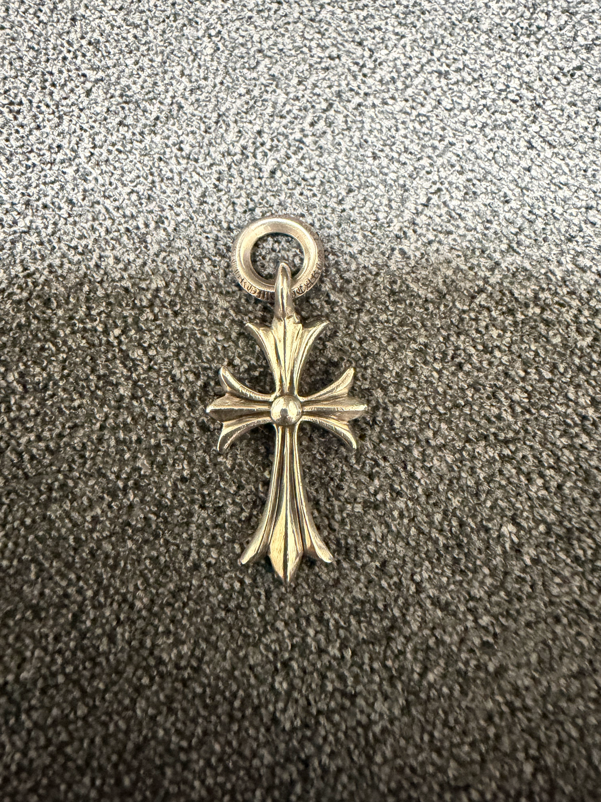 Chrome Hearts Tiny CH Cross Charm "Silver"