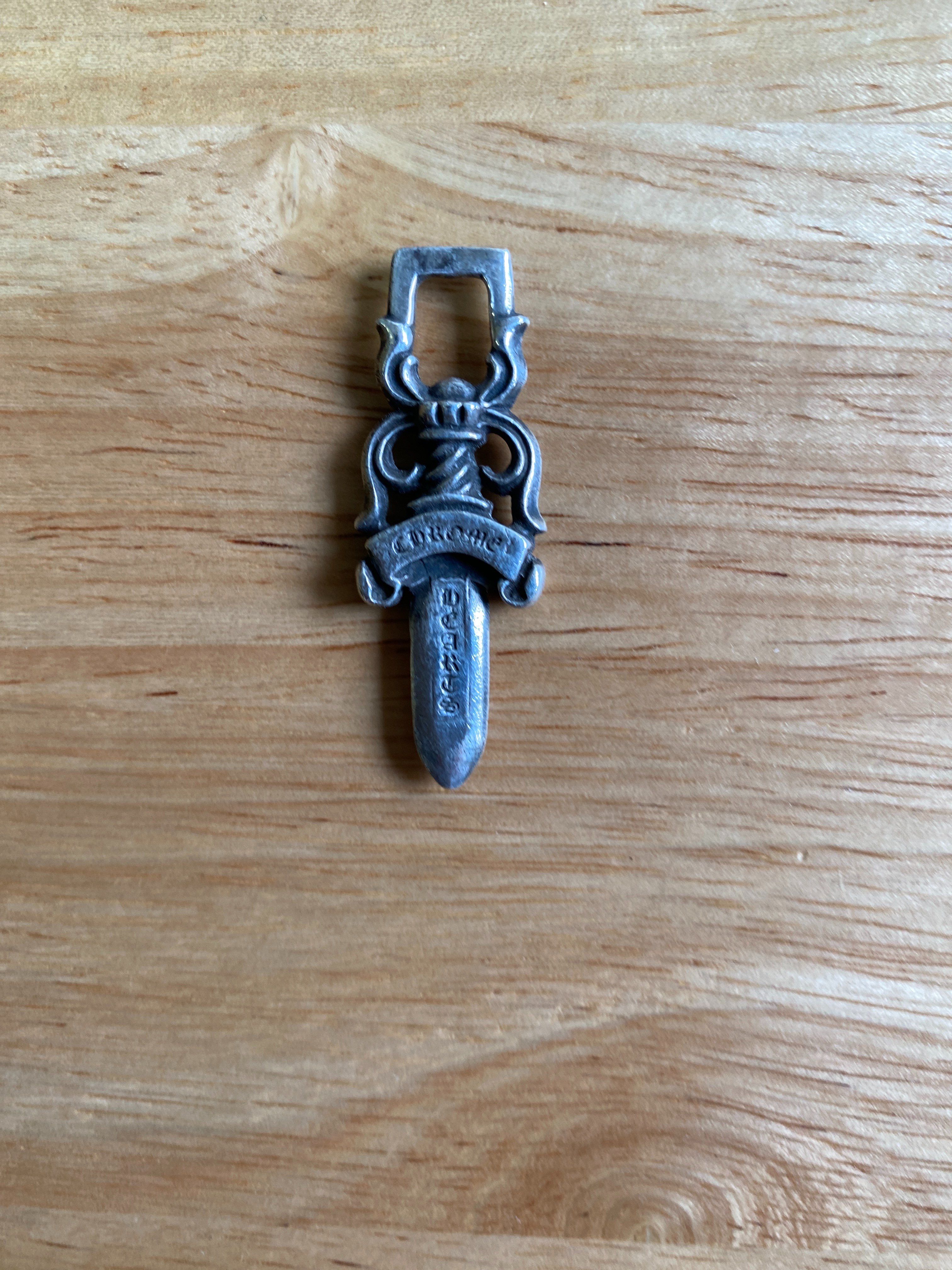 Chrome Hearts #10 Dagger Pendant "Silver"