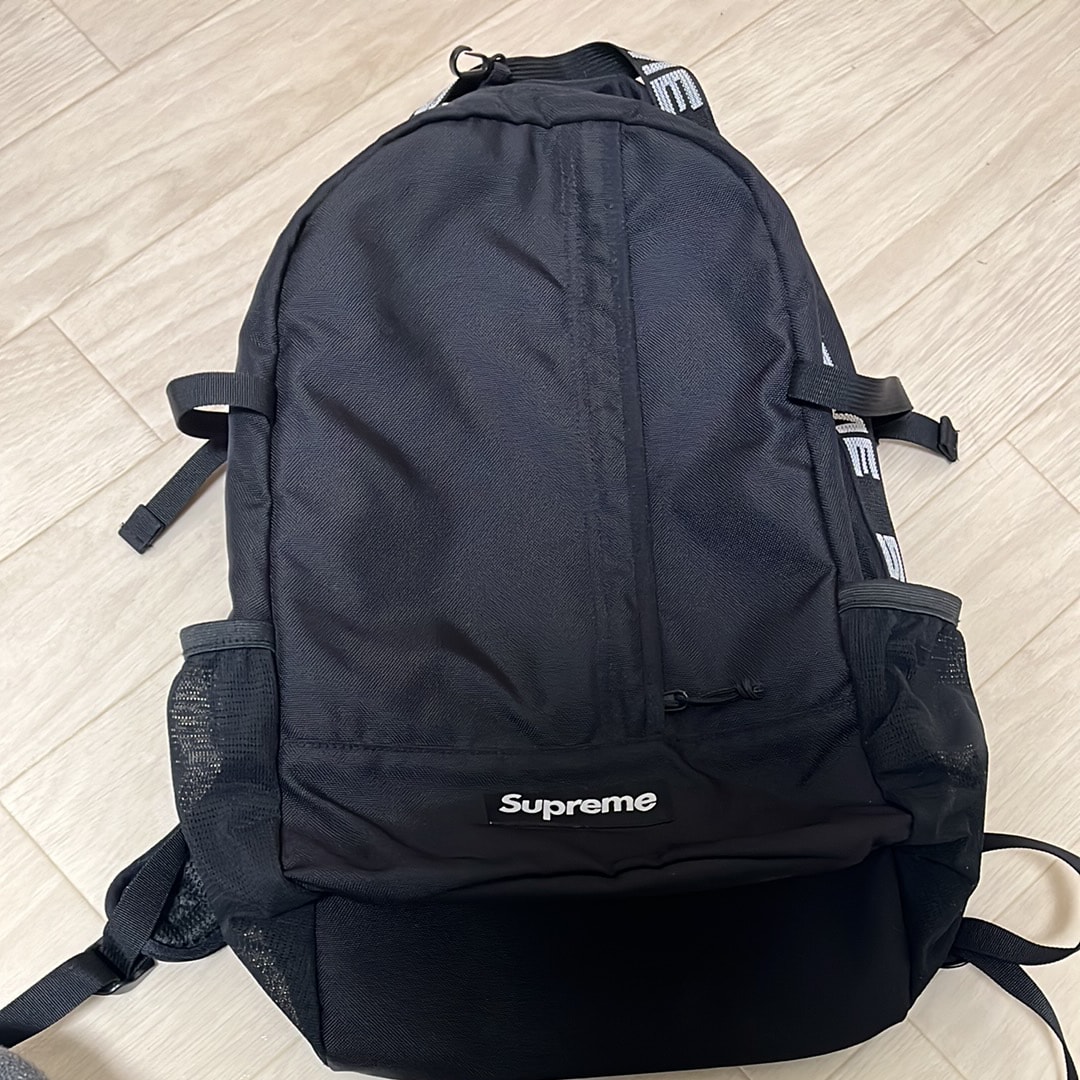 Supreme 18SS Backpack "Black"