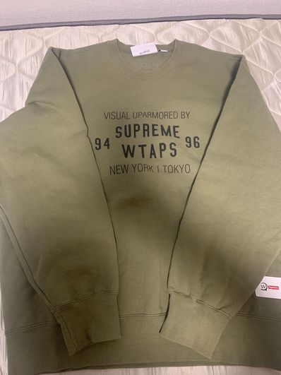 Supreme / WTAPS Crewneck "Light Olive"