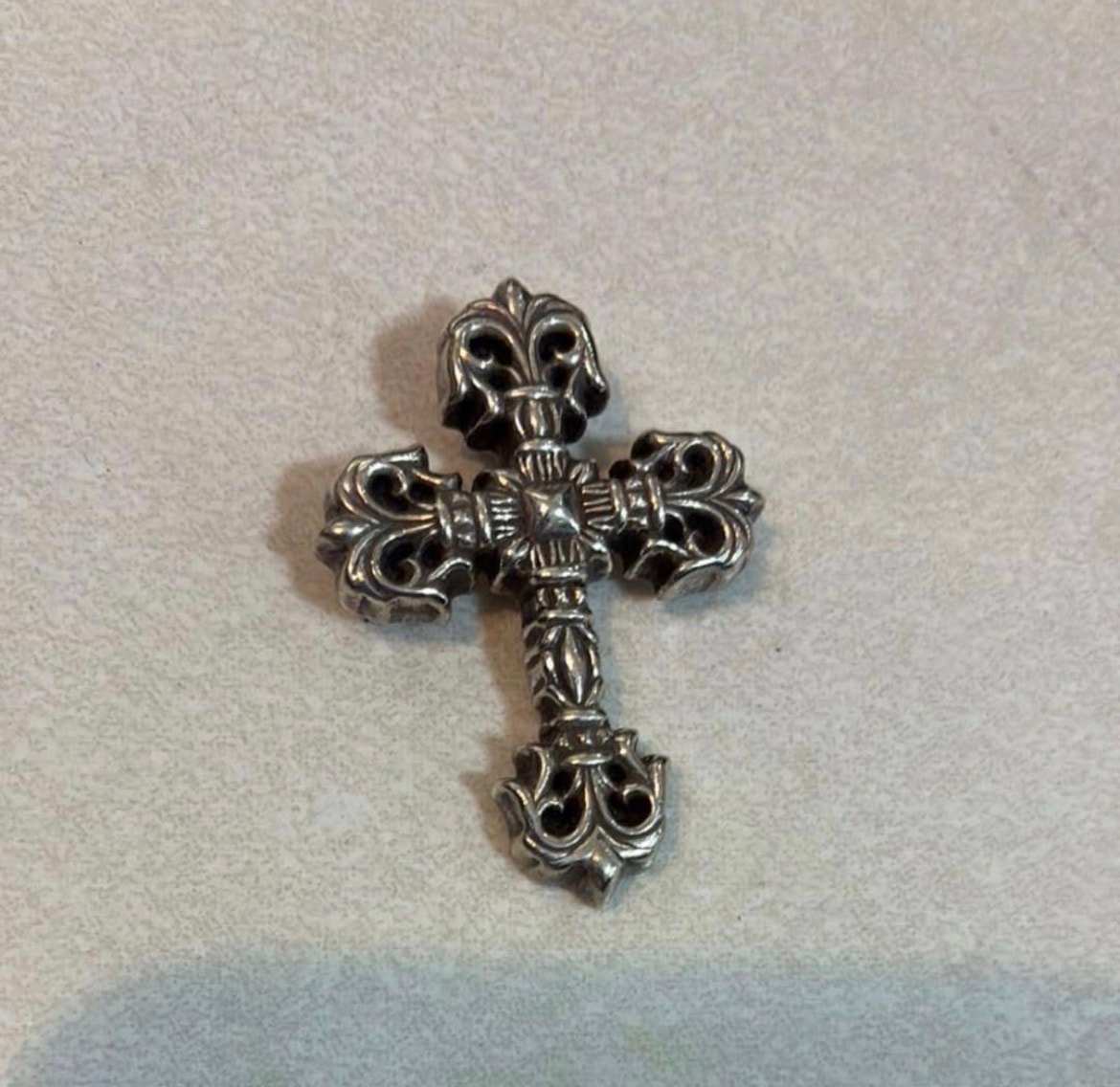 Chrome Hearts Filigree Cross XS Pendant "Silver"