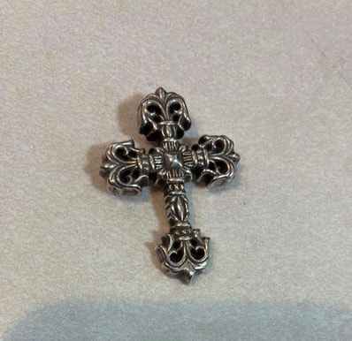 Chrome Hearts Filigree Cross XS Pendant "Silver"