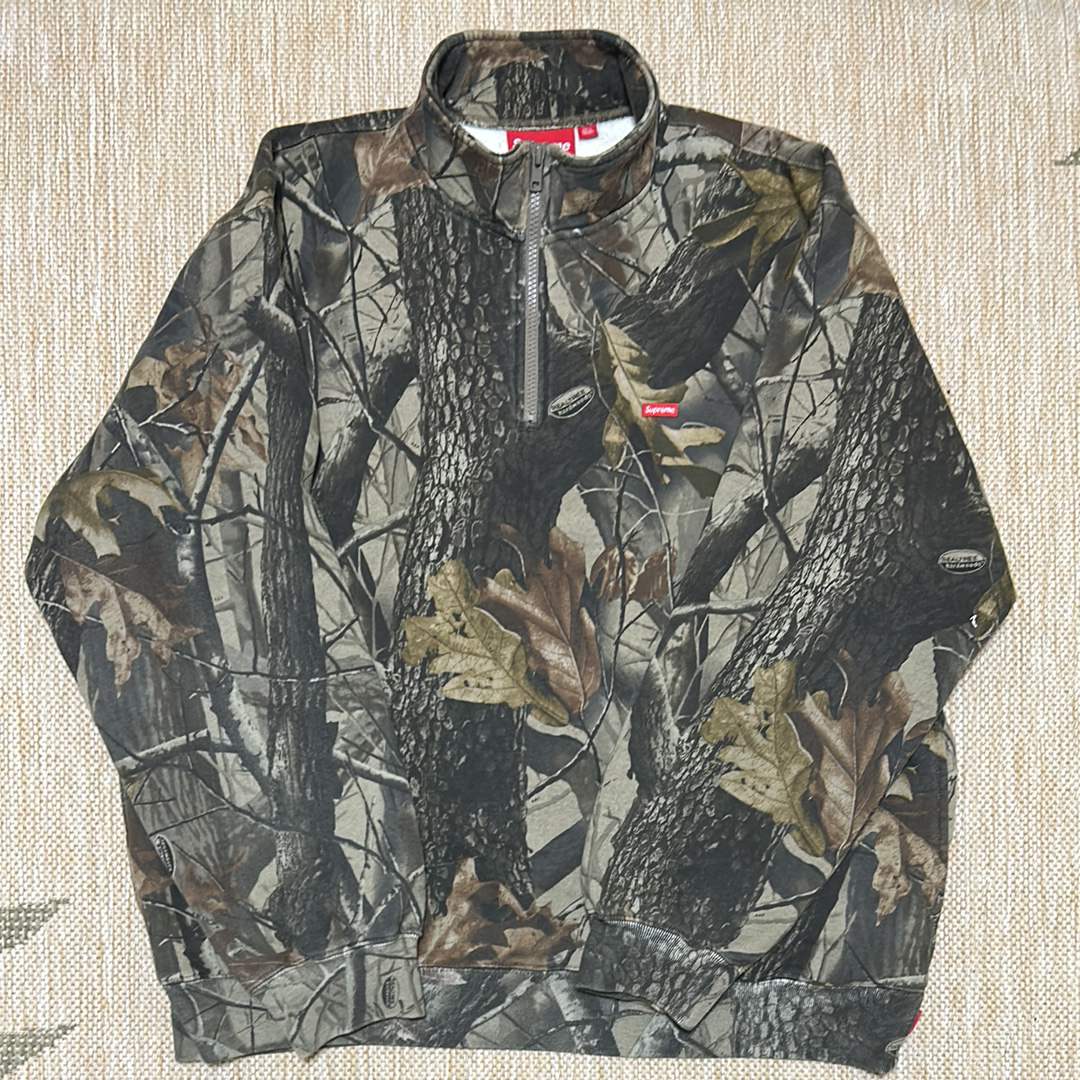 Supreme Small Box Half Zip Pullover "Realtree Hardwoods"