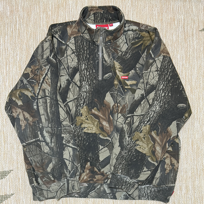 Supreme Small Box Half Zip Pullover "Realtree Hardwoods"