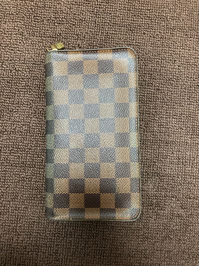 ルイヴィトン財布