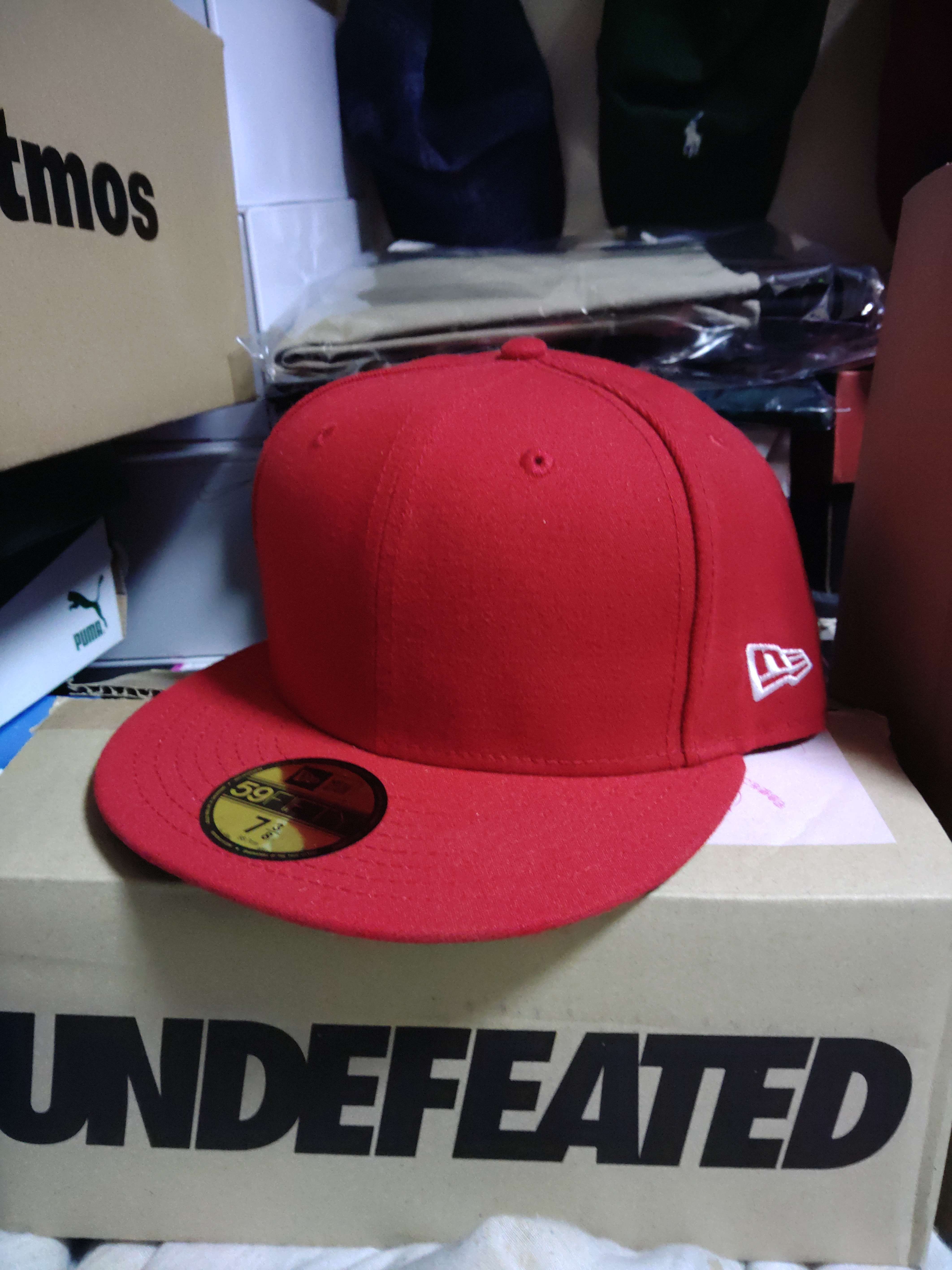 UNDEFEATED X NEW ERA FITTED - 90068 "Red"
