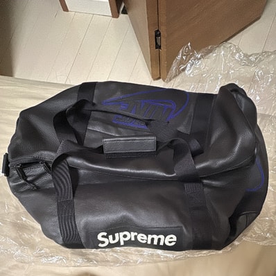 Supreme / Nike® Leather Duffle Bag "Black"