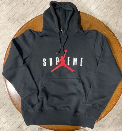 Supreme NIKE Air Jordan Hooded Sweatshirt "Black"