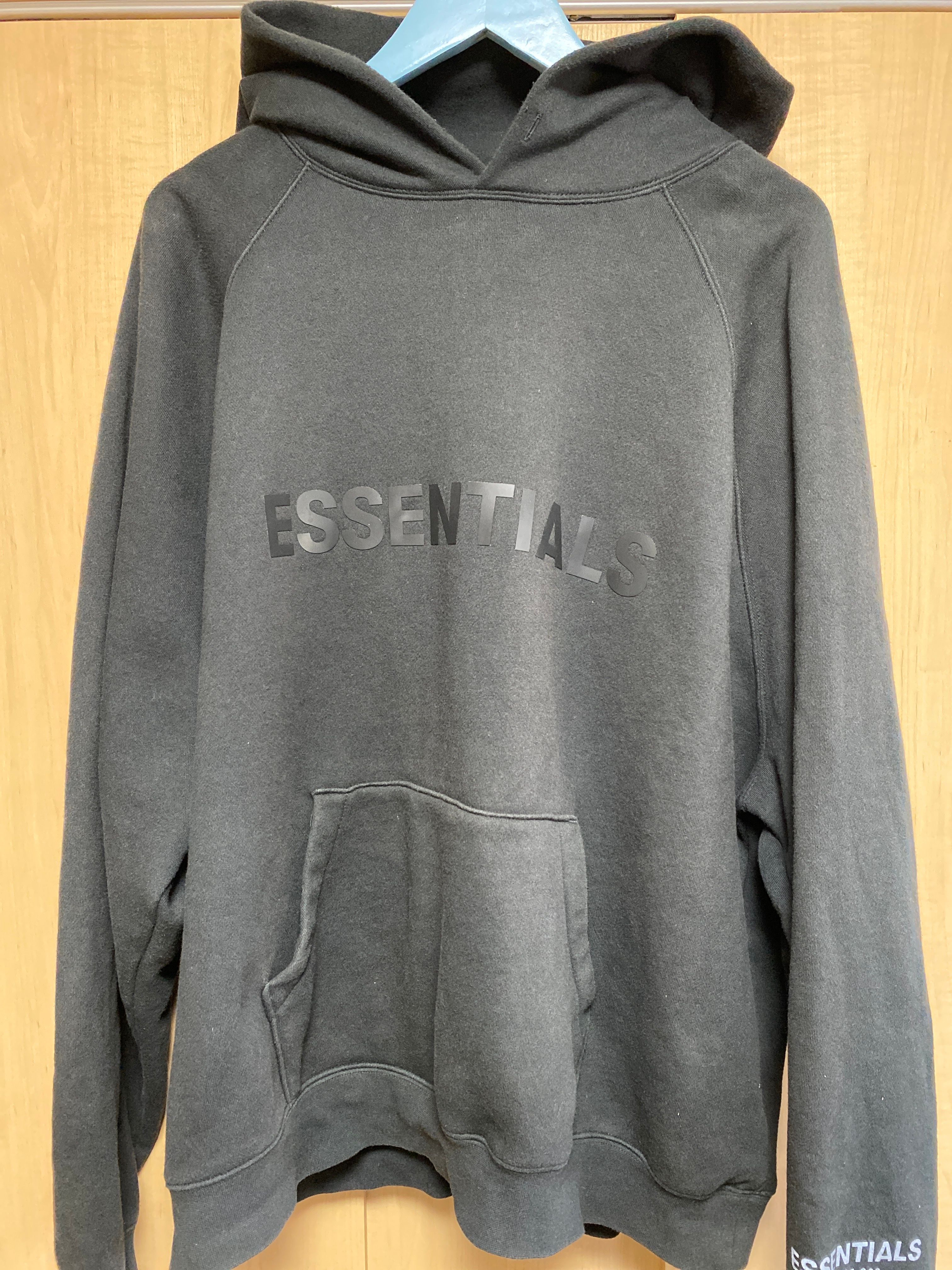 FEAR OF GOD ESSENTIALS 3D Silicon Applique Pullover Hoodie "Black"