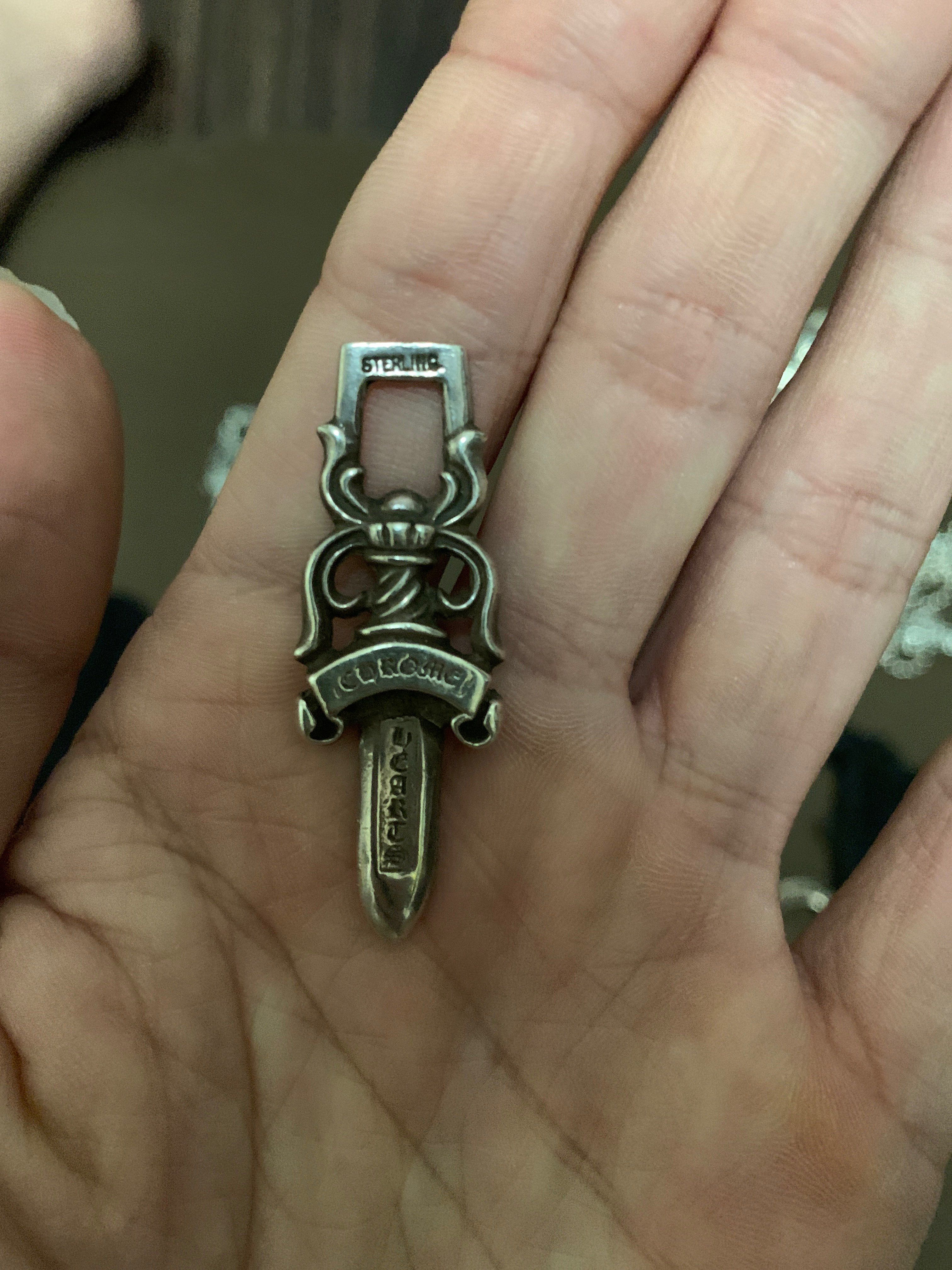 Chrome Hearts #10 Dagger Pendant "Silver"