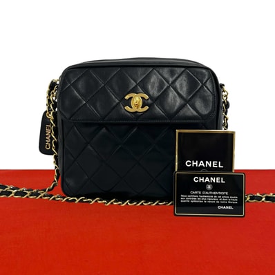 CHANEL シャネル マトラッセ ココマーク ラムスキン ショルダーバッグ ブラック
18926
