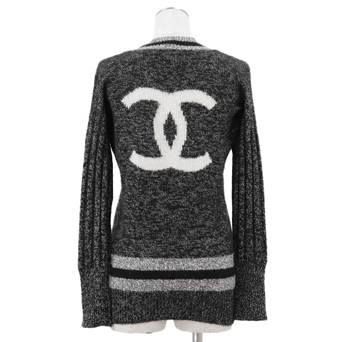 CHANEL シャネル ヴィンテージ セーター 96A P08166 COCOマーク インターシャ カシミヤ100% ニット ミドルゲージ メランジ トラッド Vネック プルオーバー ロングスリーブ 長袖 レディース 40 ブラック グレー 黒 灰 イギリス製