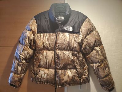 The North Face 1996 RETRO NUPTSE PACKABLE JACKET 海外版 "Leaves"