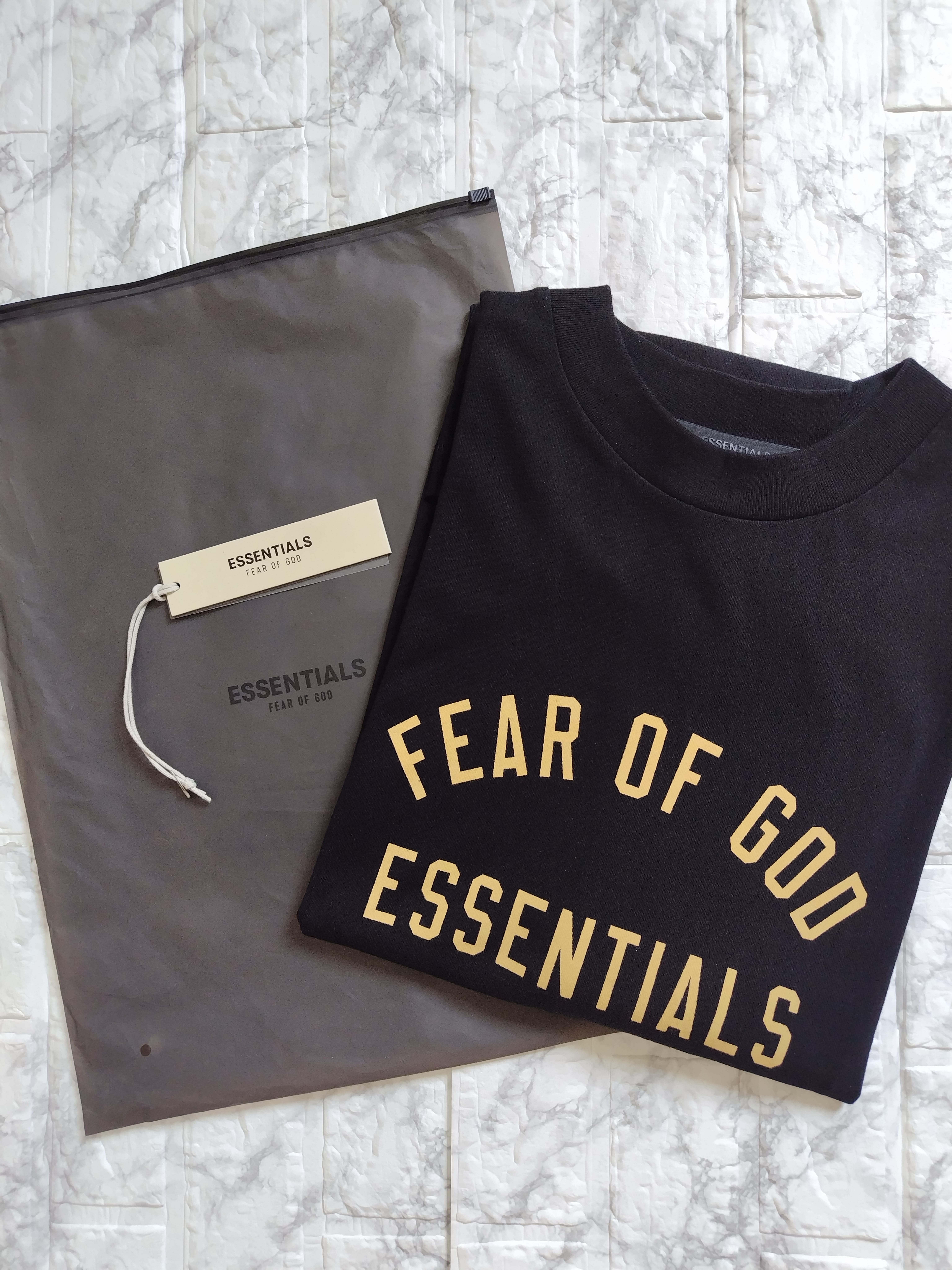 FEAR OF GOD ESSENTIALS Jersey Crewneck Tee "Black"