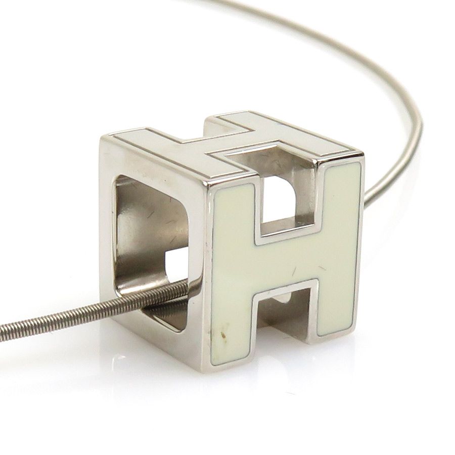 エルメス HERMES ネックレス Hキューブ カージュドアッシュ メタル/エナメル シルバー/オフホワイト レディース【中古】 e59487j