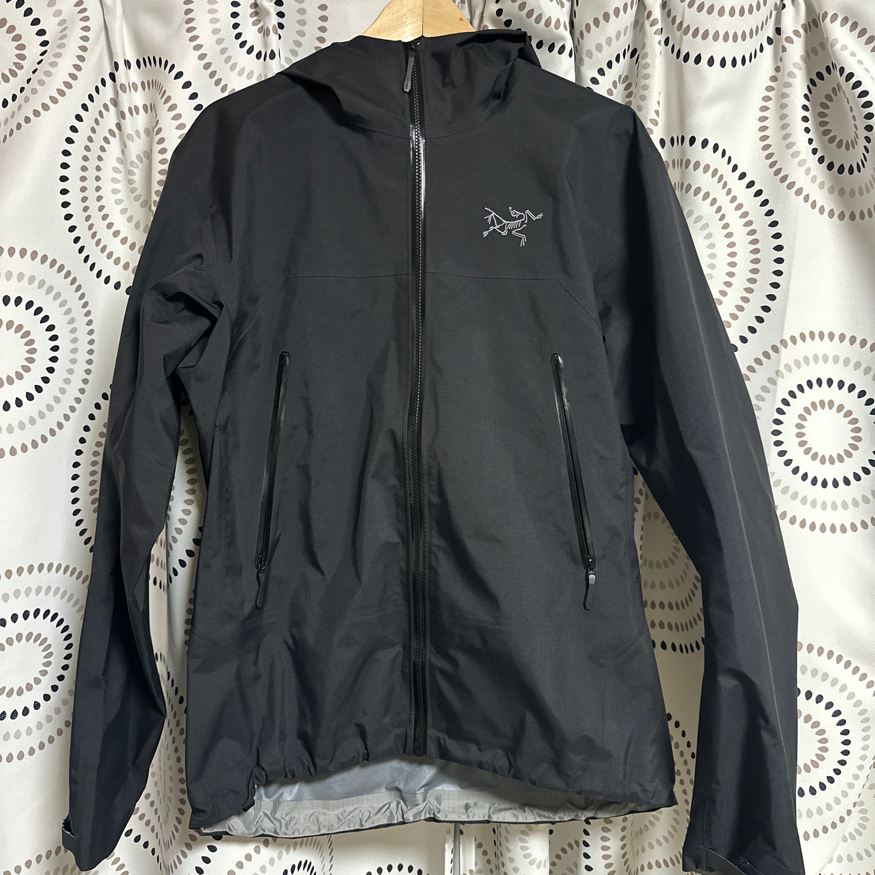 ARC'TERYX Beta Lightweight Jacket Men's "Black"
