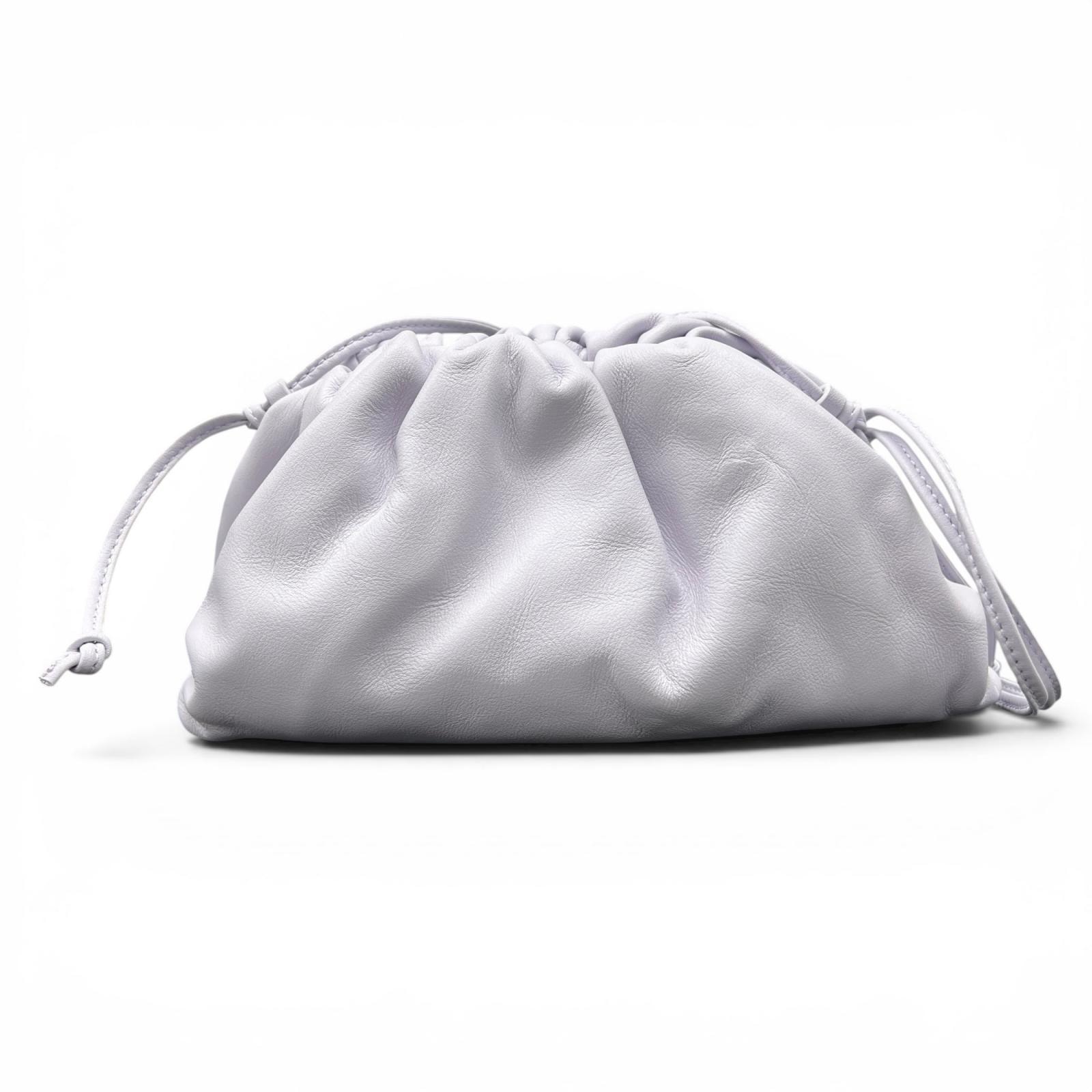 BOTTEGA VENETA 展示品級 美品 ボッテガヴェネタ ミニザポーチ 585852 レザー パープル ラベンダー クロスボディ ポシェット ダニエルリー SAランク 中古 鑑定済 ボッテガバッグ