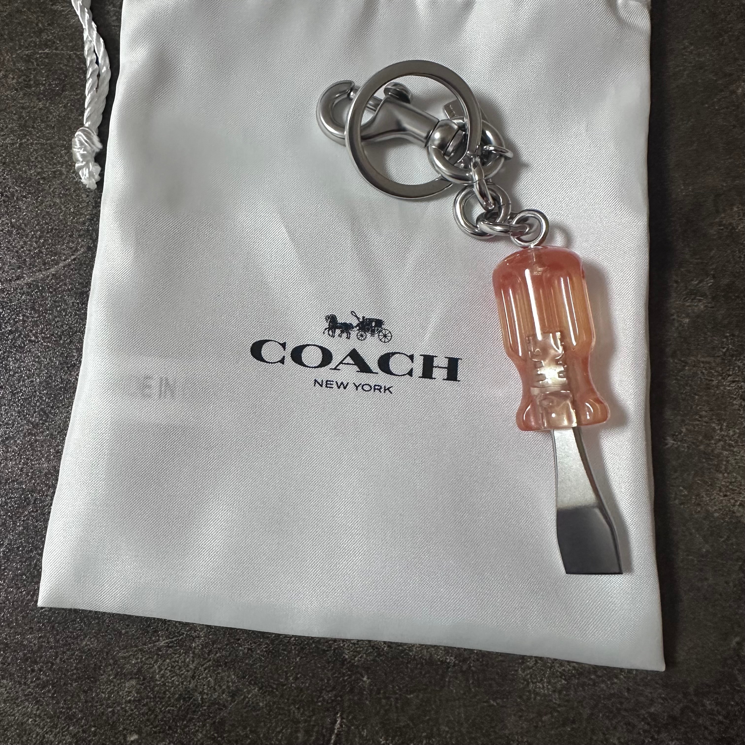 B (目立った傷や汚れなし)】COACH コーチ スクリュードライバー バッグ