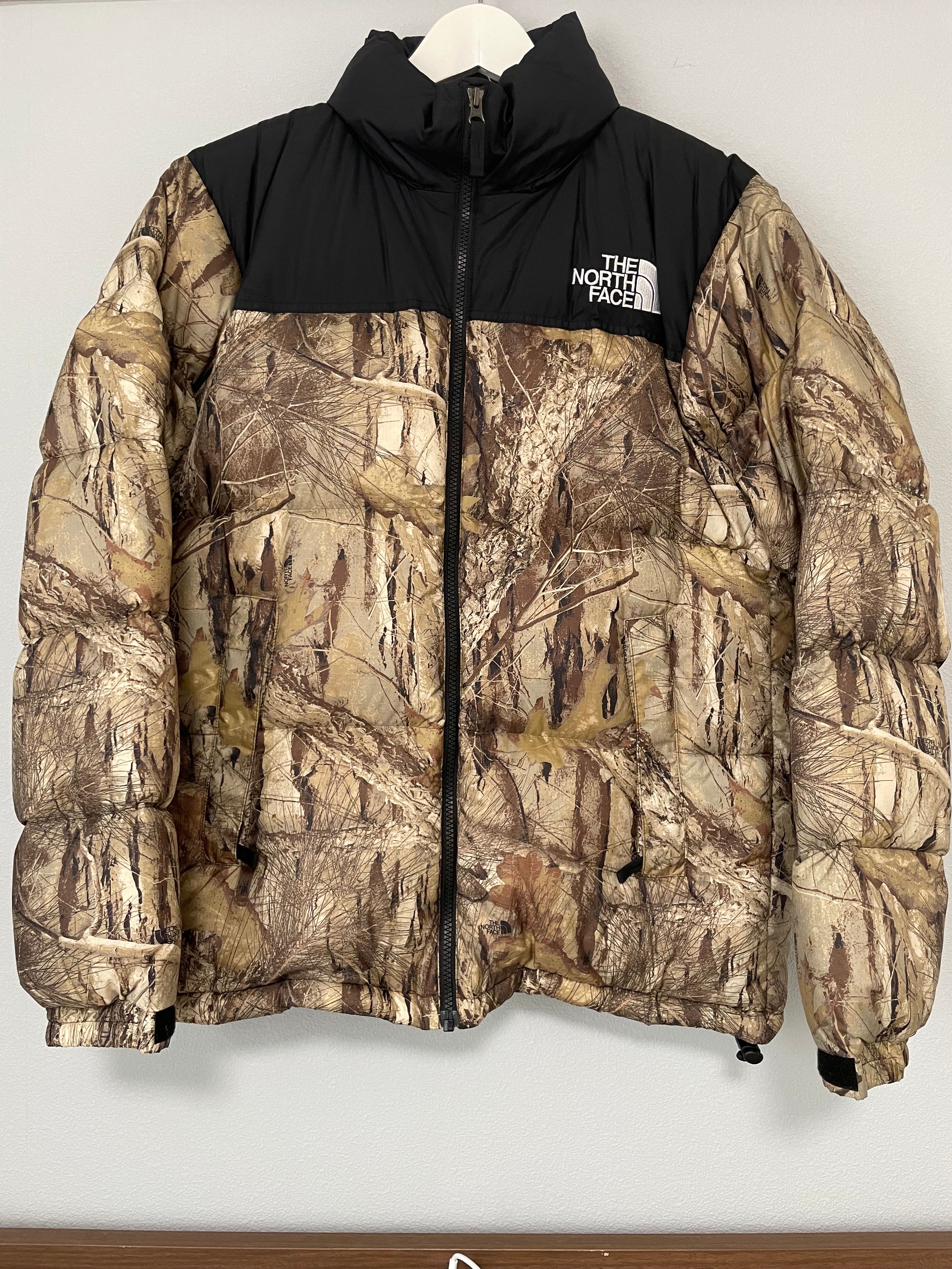 The North Face NOVELTY NUPTSE JACKET 日本版 "Leaves"