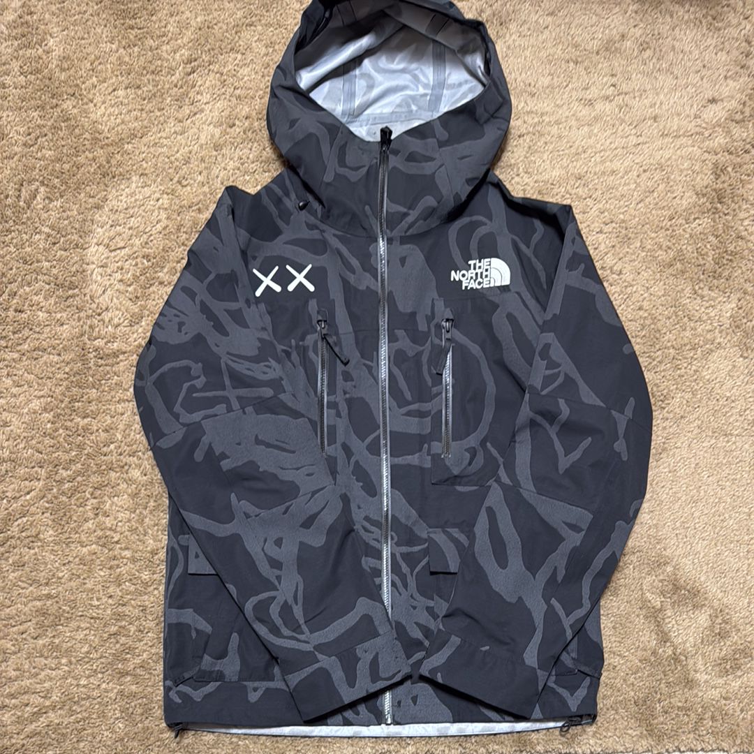 The North Face Kaws Mountain Jacket 