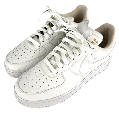 LOUIS VUITTON ルイヴィトン スニーカー ×NIKE エアフォース1 ロー 靴 ナイキコラボ AIR FORCE 1 LOW ロゴ ファッションアイテム 7サイズ 約26cm レザー ホワイト 白 メンズ 美品【中古品】