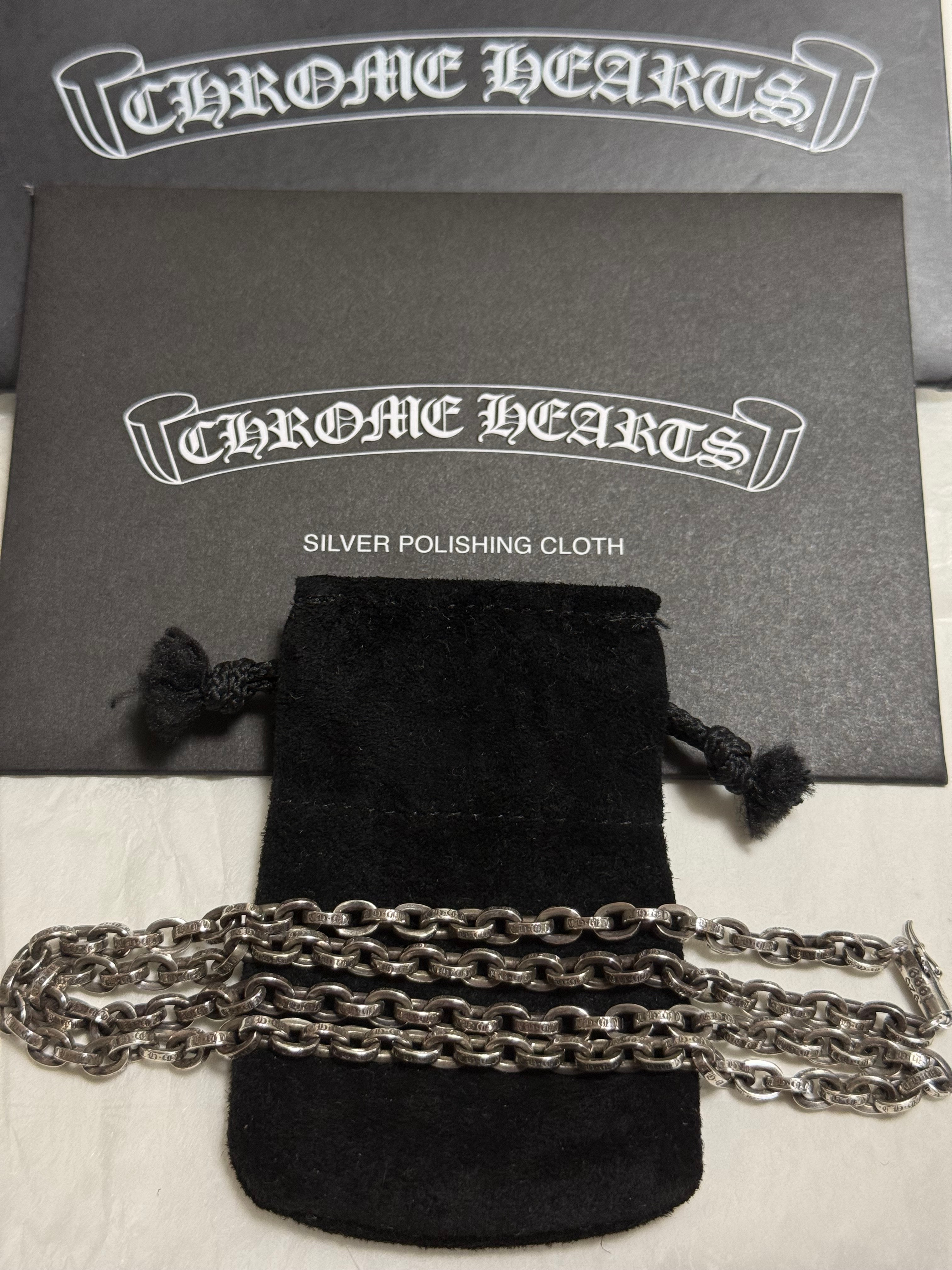 激安！クロムハーツ　タイニーCHクロスチャーム　中古　保証書なし クロムハーツ タイニーCHクロス チャーム 