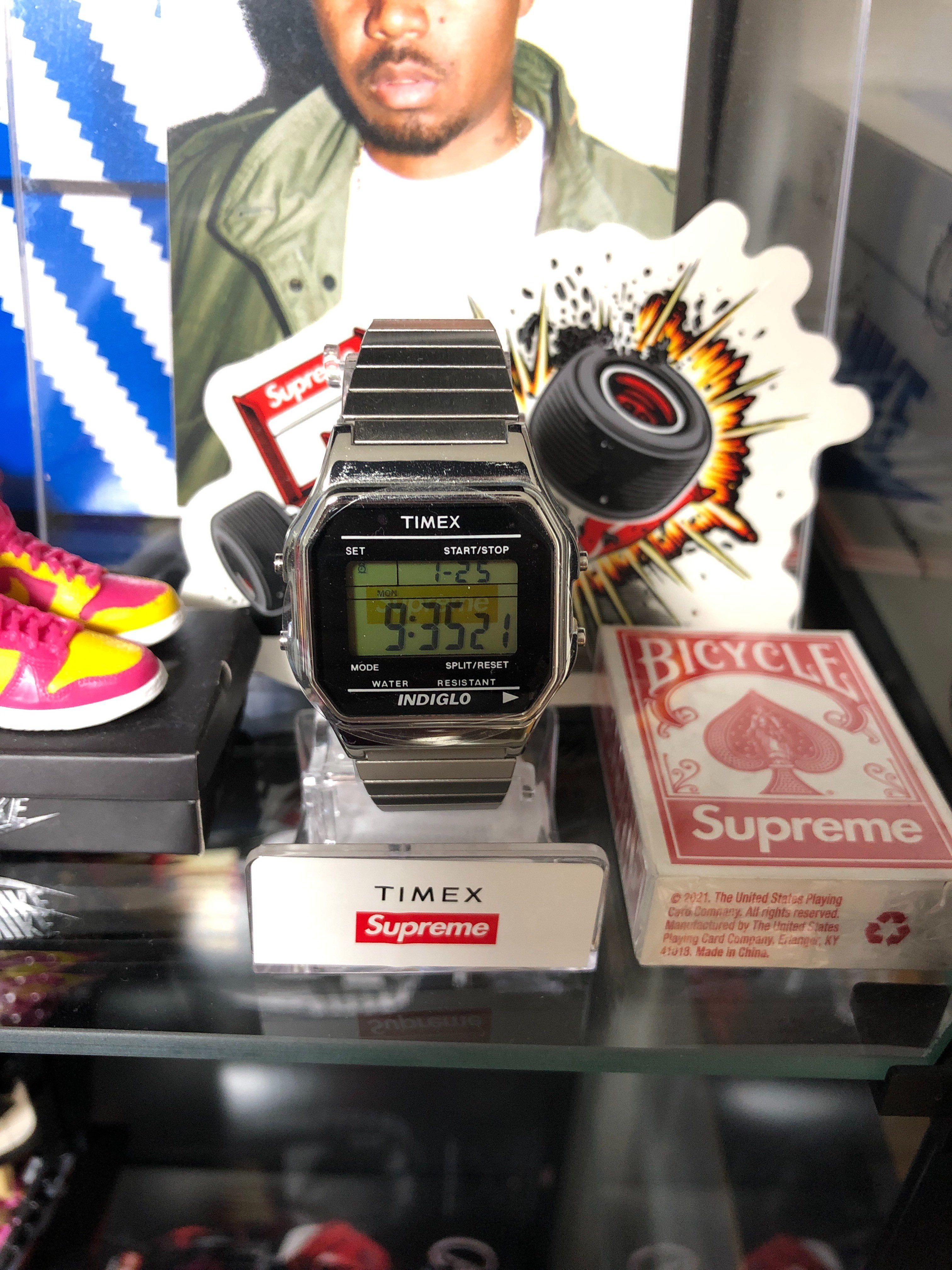 Supreme / Timex® Digital Watch "Silver"