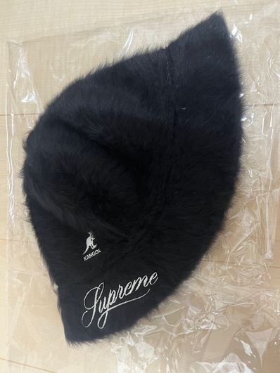 Supreme / Kangol Furgora Casual "Black"