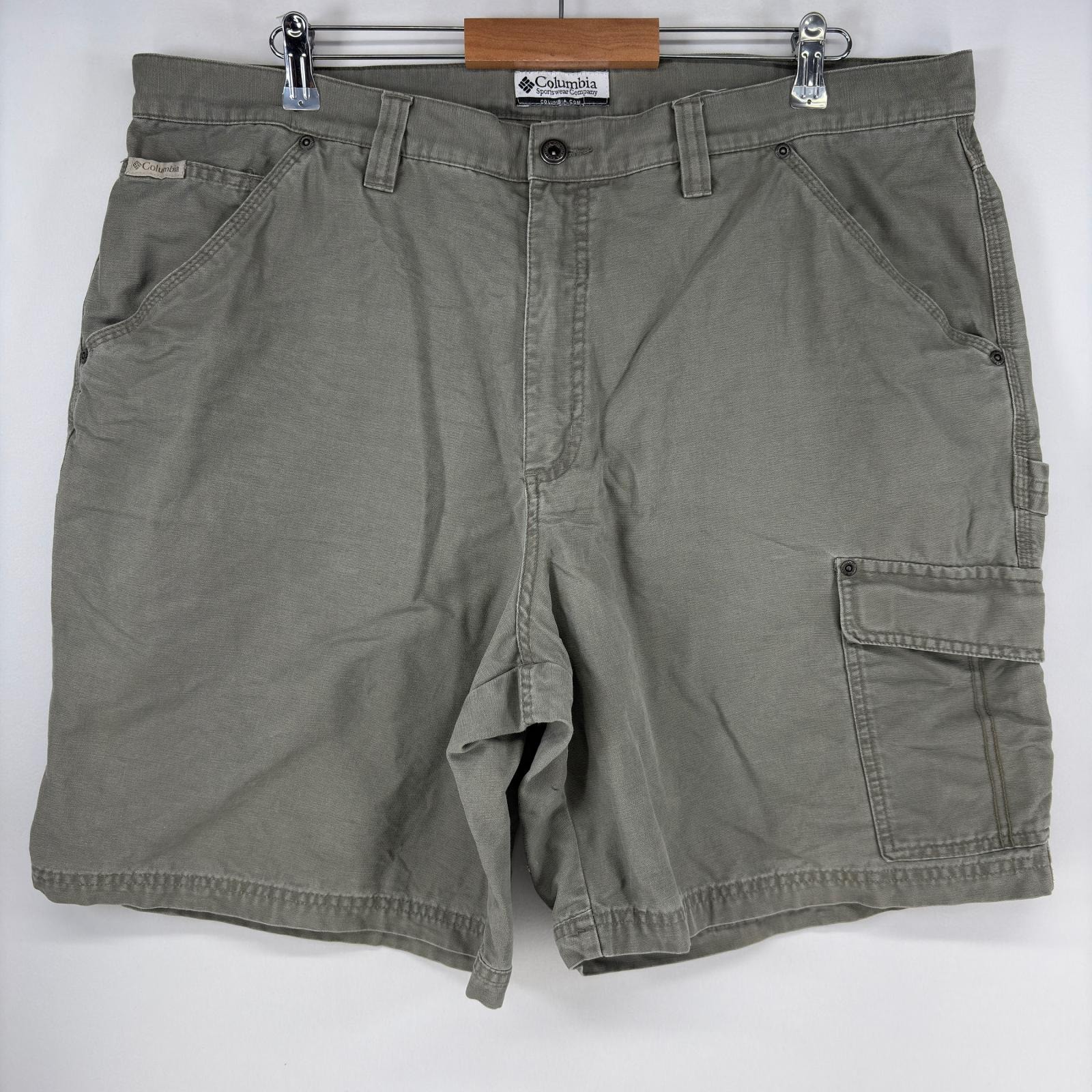 古着 コロンビア Columbia ダック ショートパンツ カーゴパンツ ペインター ワンポイントロゴ w42 グレー系 メンズ