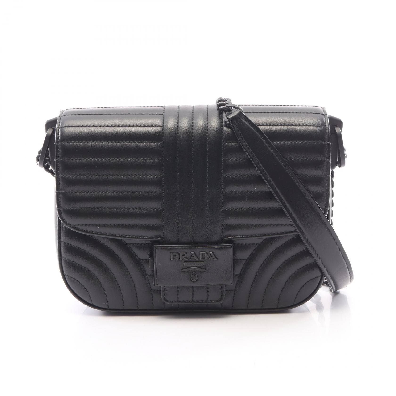 プラダ PRADA ダイアグラム ショルダーバッグ バッグ レザー レディース ブラック系 【中古】