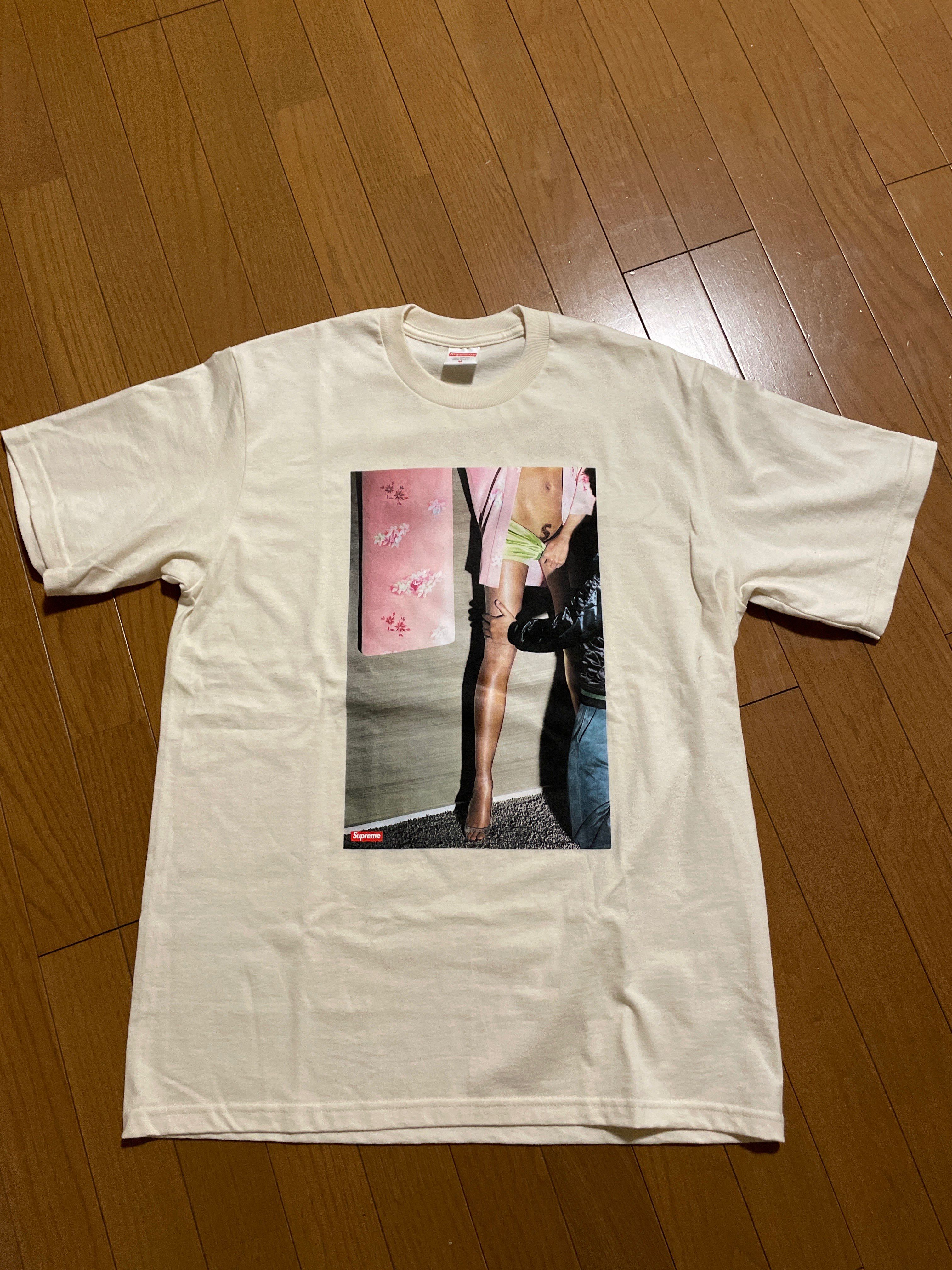 Supreme Model Tee "Natural"