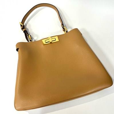 フェンディ FENDI ピーカブーソフト ミディアム カーフ ベージュ 8BN353.AOVH ハンドバッグ【鑑定済み】正規品