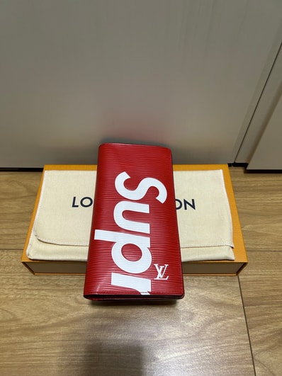 Louis Vuitton x Supreme Portefeuille Brazza "Red"