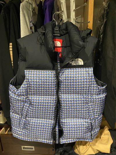 Supreme x The North Face Studded Nuptse Vest "Royal"