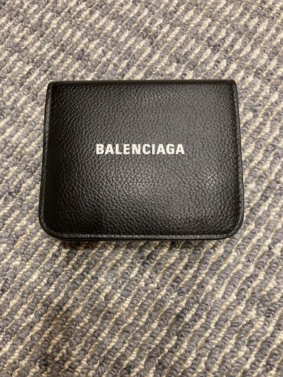 BALENCIAGA Cash Flap Coin and Card Holder Grained Calfskin "Black"