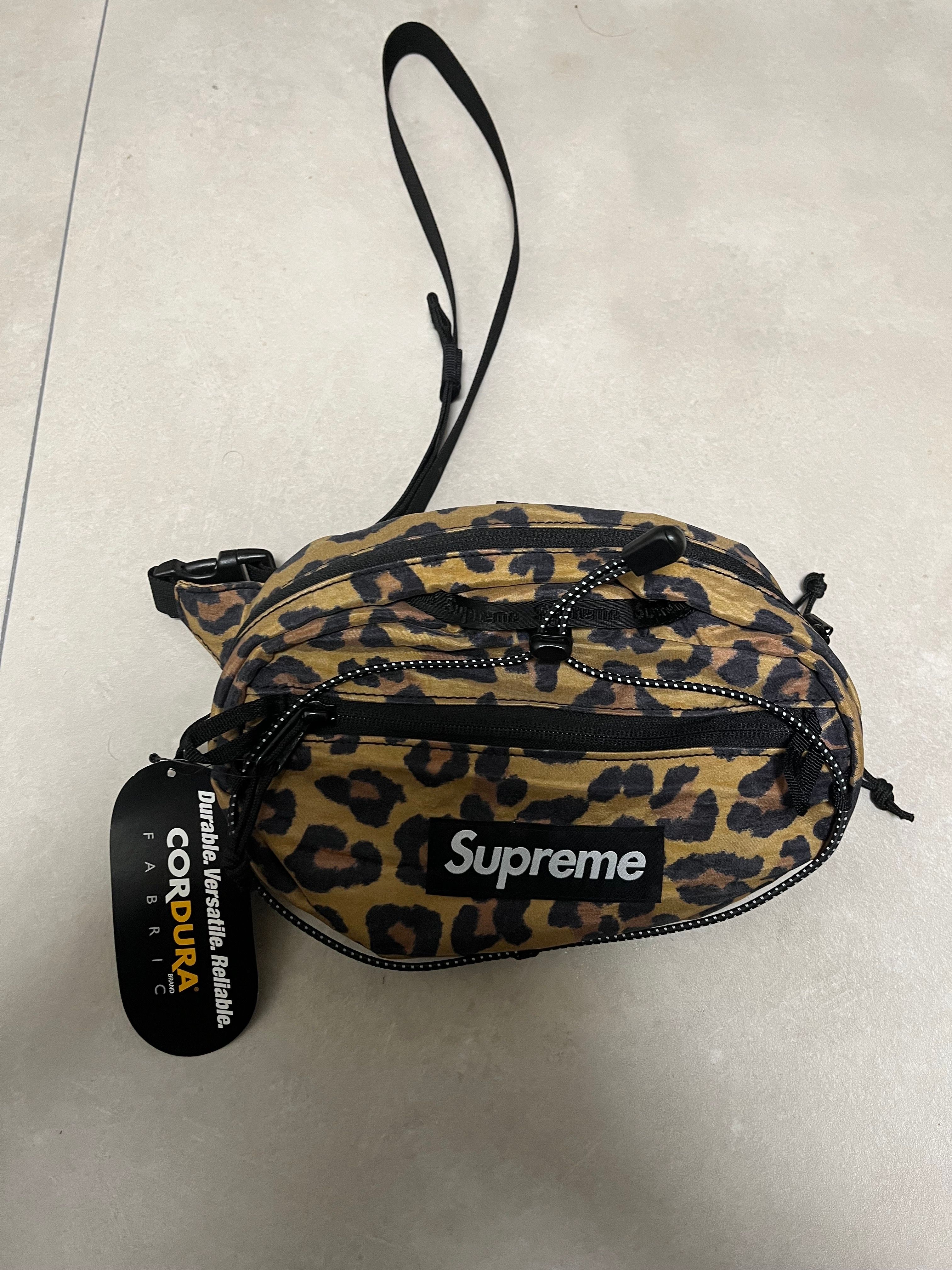 Supreme Waist Bag 2.5L 