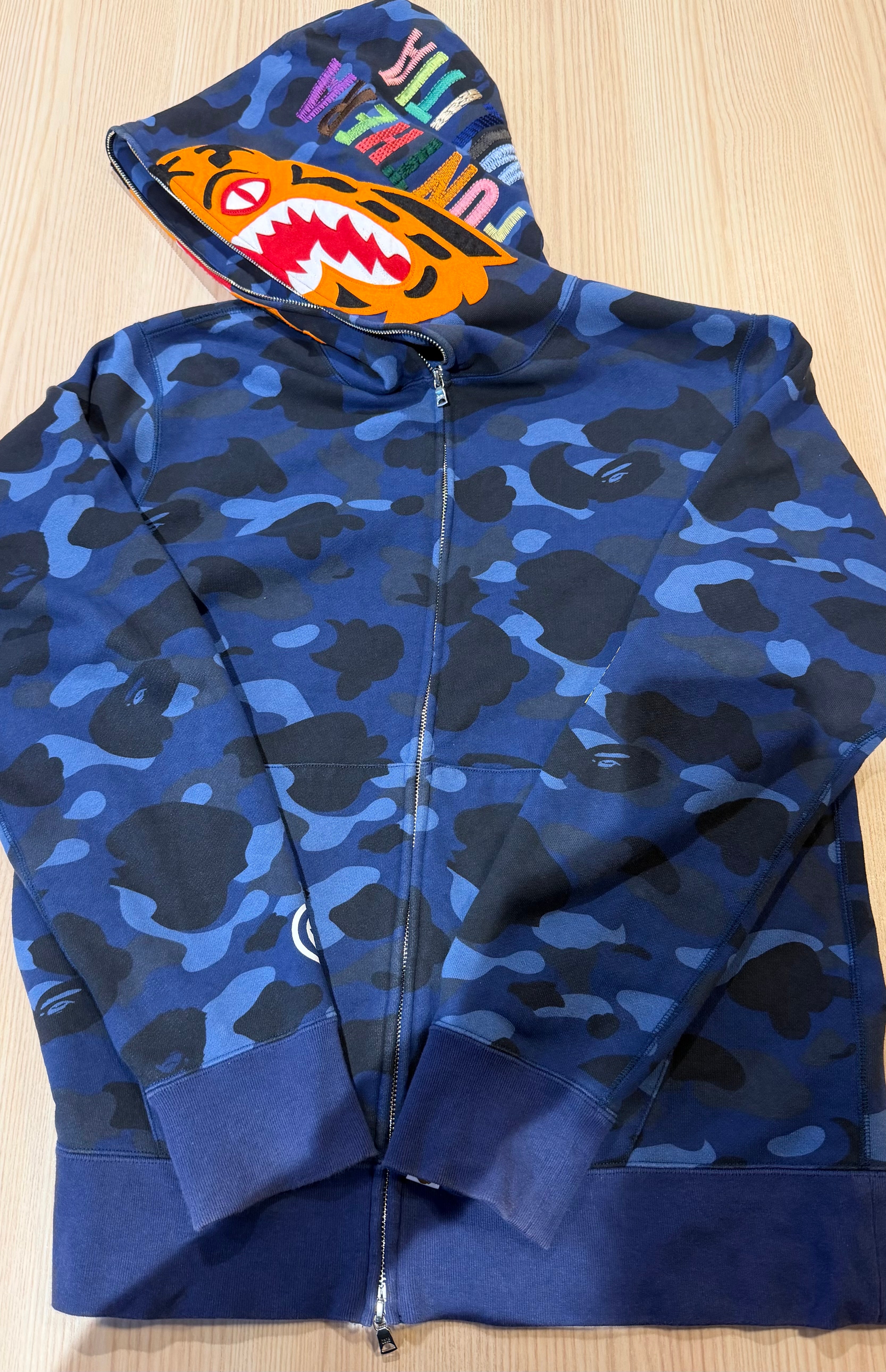 A+ (新品・未使用(ワケあり))】A BATHING APECOLOR CAMO TIGER FULL