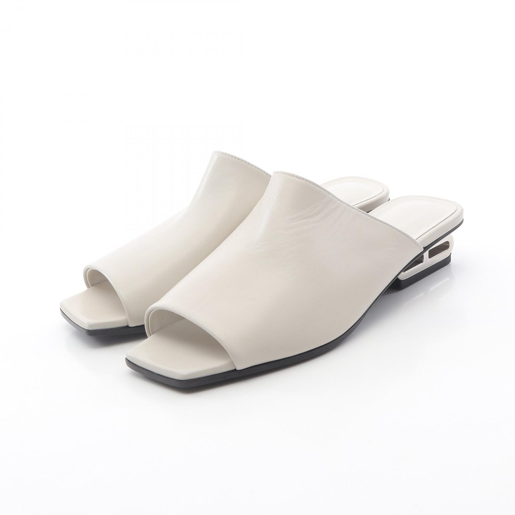 エルメス HERMES IDOLE アイドル シェーヌダンクル ミュール 靴 レザー レディース ホワイト系 241084Z 【中古】