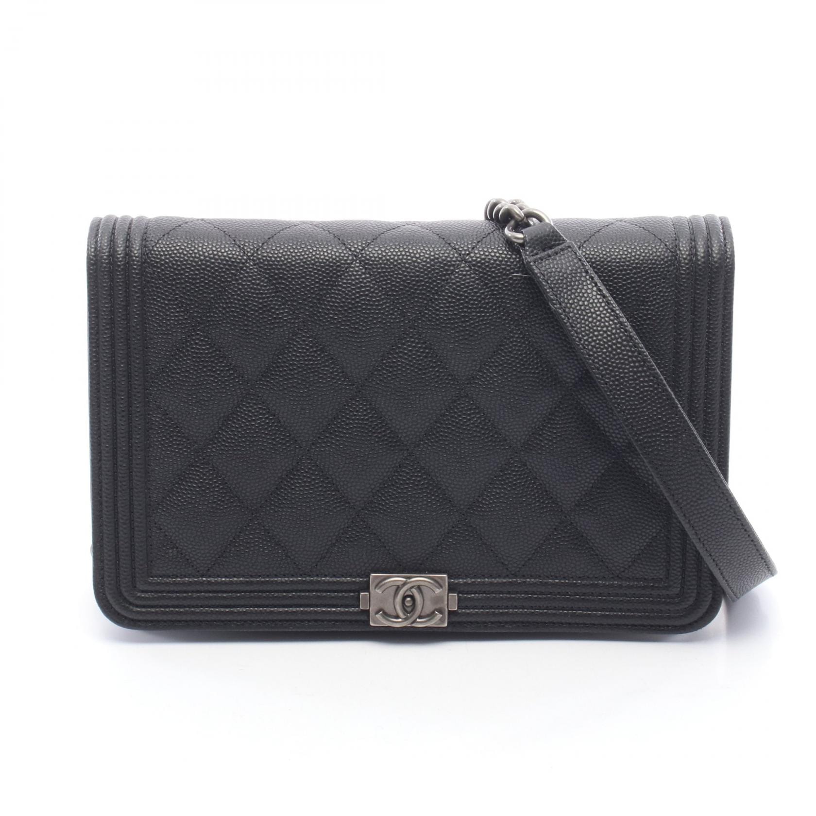 シャネル CHANEL ボーイシャネル マトラッセ ショルダーバッグ バッグ キャビアスキン(グレインドカーフ) レディース ブラック系 【中古】