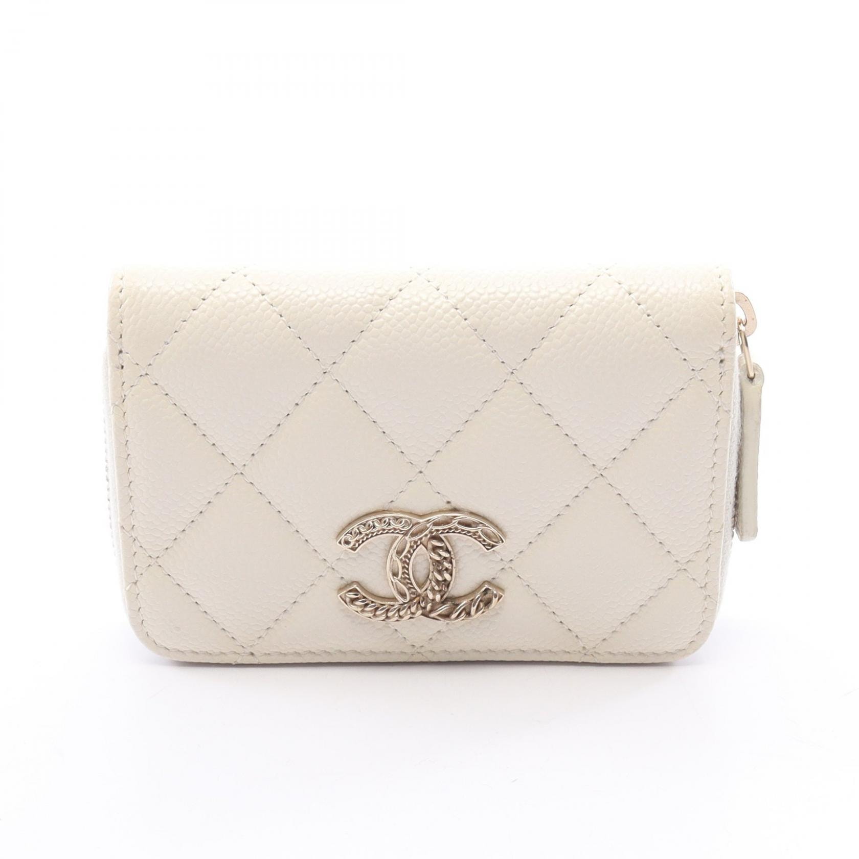 シャネル CHANEL クラシック ジップ コインパース マトラッセ コインケース 財布 キャビアスキン(グレインドカーフ) レディース ホワイト系 【中古】